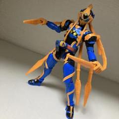 装動　仮面ライダーリバイス　インビジブルジャンヌ