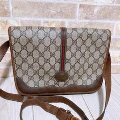 《美品》GUCCI(グッチ)ショルダーバッグ PVC シェリーライン