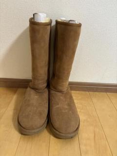 UGG アグ クラシックトール ムートンロングブーツ キャメルのサムネイル