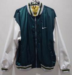 『値下げ』90s 銀ロゴ　希少Nike スタジャン 黒/ベージュ NIKE（スタジャン ・ ブラック/黒色系）のフリマアイテム一覧