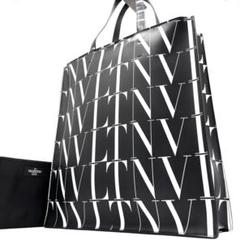 【未使用保管品】ヴァレンティノ タイムズ トートバッグ ロゴ総柄 VLTN 黒 未使用保管品】ヴァレンティノ タイムズ トートバッグ ロゴ総柄