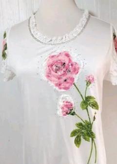 新品タグ付Donnes-Moi 花柄レースのTシャツ　トップス　白　高級綿　M