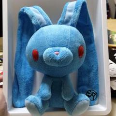 チャックスGP　汎用うさぎマスコット　グラトニーver. ホワイト ブルー チャックスGP 特大サイズ 汎用うさぎグラトニーぬいぐるみ