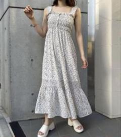 Chico 小花柄シャーリングロングタンクワンピース