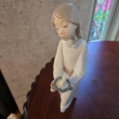 陶器製 少女像 ホワイト ろうそくの先が折れて ます。
