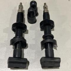 GIANT Gavia Fondo 1 700×32C 2本セット 箱無し 2025年最新】GIANT チューブレスタイヤの人気アイテム - メルカリ