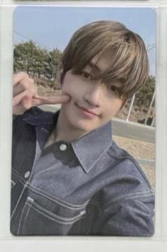 2025年最新】tws ジフン weverse ラキドロの人気アイテム - メルカリ