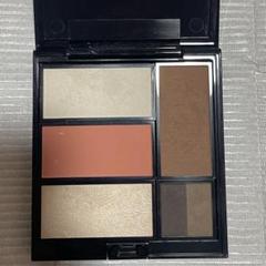 ADDICTION TOKYO FACE① ハイライトパレット 【非売品】 2025年最新】ADDICTION ハイライト・シェーディング一体型の人気