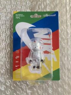 非売品 BE@RBRICK NIKE SB WHITE 70% ナイキSB