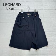 LEONARD - 新品！タグ付き！レオナール　ゴルフウェア　スポーツウェア　半ズボン　短パン レオナール スポーツ ゴルフ ハーフパンツ ショートパンツ 花柄