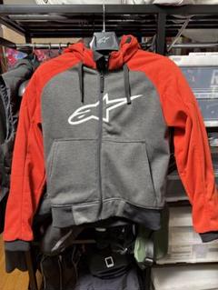 Alpinestars フルジップフーディ グレー/レッド Alpinestars フルジップフーディ グレー/レッド