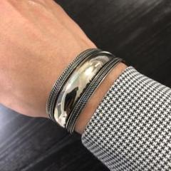 トゥアレグ バングル シルバー ビギン掲載モデル