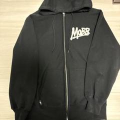 美品MOBB. ブラック クロップドパーカー　S HEART DRIP WAPPEN CROPPED ZIP HOODIE -BLACK- (LADIES