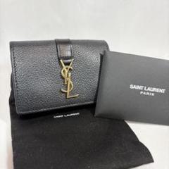 ⭐️極美品⭐️　サンローラン　YSLカサンドラ　クロコ型押し　三つ折り財布　黒 サンローランパリ 二つ折り財布 カサンドラ ブラック メンズ