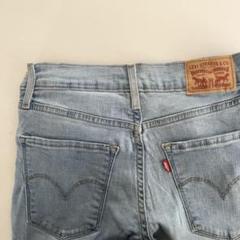 Levi’sw26アメリカ古着スキニージーンズデニムパンツレディース