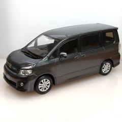 ☆ 1/30 非売品　80系ヴォクシーHYBRID カラーサンプル ブラック Amazon | 1/30 ミニカー ヴォクシー ハイブリッド 80系 VOXY