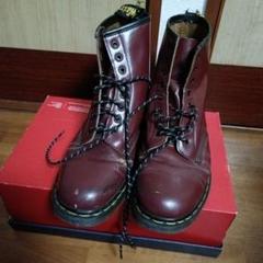 Dr Martens 10ホールブーツ 1490 1919 チェリーレッド 英国製