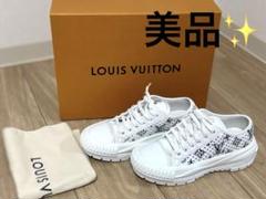 ル*ナ様 ルイヴィトンのスニーカー　スクァッドライン　40　25cm　美品 ルイ・ヴィトン(LOUIS VUITTON)ルイ・ヴィトン スクァッドライン