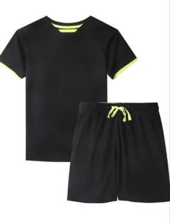 キッズ　半袖 Tシャツ　ショートパンツ セット
