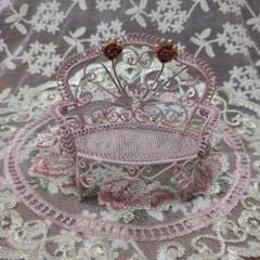 【美品】ハンドメイド　ミハエルネグリンテイスト　潰れ薔薇とパールモチーフピアス