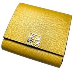 極美品 LOEWE アナグラム 二つ折り財布 a699 極美品 LOEWE アナグラム 二つ折り財布 a699 - メルカリ