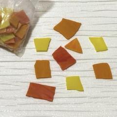 ★ モザイクタイル 不規則なガラスモザイクタイル 200g イエローシリーズ