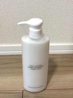【未開封】SHOLAYERED FRESH PEAR ボディローション300mlのサムネイル