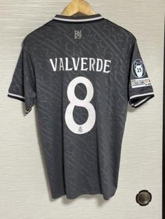 リアル・マドリード VALVERDE 8番ユニフォームLサイズ リアル・マドリード VALVERDE 8番ユニフォームLサイズ - メルカリ