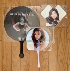 ティファニー直筆サイン入り2Lサイズ写真…Tiffany　Young…少女時代 セール中…ティファニー直筆サイン入り2Lサイズ写真…少女時代