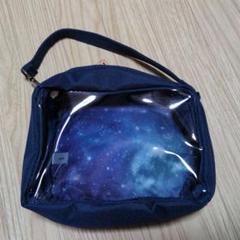 ウルトラマンシリーズ マスコットポーチ 宇宙