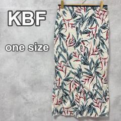 KBF リゾートプリント タイトスカート ボタニカル ベージュ　バカンス　ハワイ