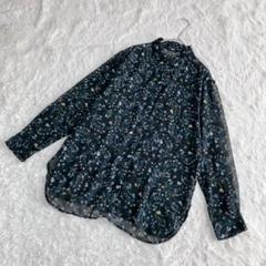 【ユニクロ】シフォンプリントブラウス　フラワー花柄　長袖シャツ　透け感　シアー