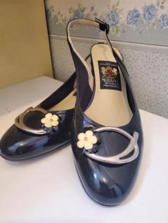 最新最全のをすべて 美品元町MIHAMA紺色×ホワイトバックストラップパンプス23cm箱あり 靴