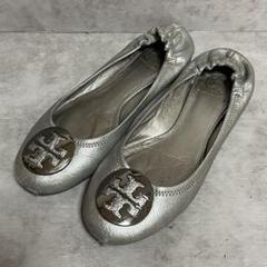 Tory Burch（バレエシューズ ・ シルバー/銀色系）のフリマ