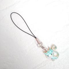 ハンドメイド】携帯ストラップ♪F26(ガラケー用猫のチャームキーホルダー青い猫)