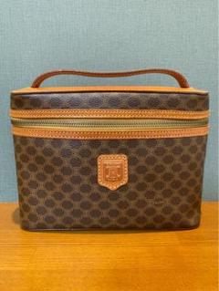 極美品　セリーヌ アクセサリーポーチ バニティバッグ マカダム トリオンフ 美品】 セリーヌ バニティバッグ マカダム トリオンフ