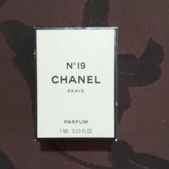 シャネル No.19 オードゥトワレット