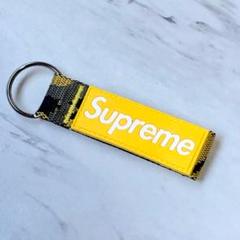 2025年最新】Supreme Webbing Keychainの人気アイテム - メルカリ