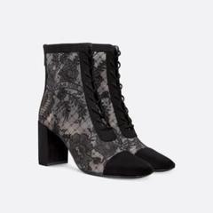 Dior Naughtily-D ヒールショートブーツ DIOR | D-Strike ショートブーツ マットカーフスキン