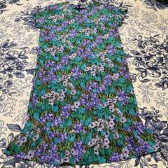 5598 美品✨VIVIENNE TAM 花柄半袖ワンピース フレア ボタニカル
