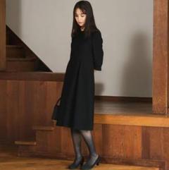 [新品タグ付き画像あり]ブラックワンピーススーツ ９号