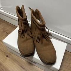 新品未使用　【24.0】 ミネトンカ　ショートブーツ　ベージュ セール】MINNETONKA/ミネトンカ ショートブーツ【TEGA】（ブーツ