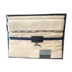 【新品未使用】BURBERRY バーバリー 2way 綿毛布 パイルブランケット 新品 BURBERRYバーバリー 毛布、ブランケット 未使用 ウール100