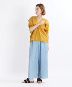 【スタジオクリップ】スカラ刺繍Vネックブラウス シャーリングスリーブ コットン