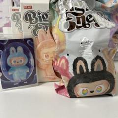 【正規品・美品】POPMART Labubu ぬいぐるみペンダント