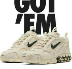 SNKRS購入26.5cm STUSSY × AIR ZOOM SPIRIDON