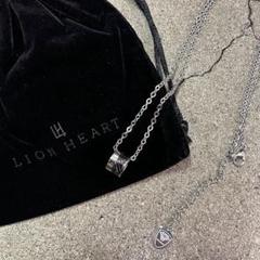 LION HEART ライオンハート スピニンググロウシリンダーネックレスのサムネイル