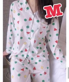 ☆新品未使用☆ クレヨンしんちゃん風 パジャマ ヘアバンド付き