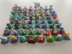 ポケモン 65体＋2体セット ケース入りコレクション フィギュア ガチャガチャ