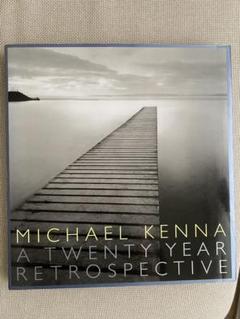 アート・デザイン・音楽 MICHAEL KENNA A TWENTY YEARRETROSPECTIVE SIGNED〉A TWENTY YEAR RETROSPECTIVE : MICHAEL KENNA マイケル